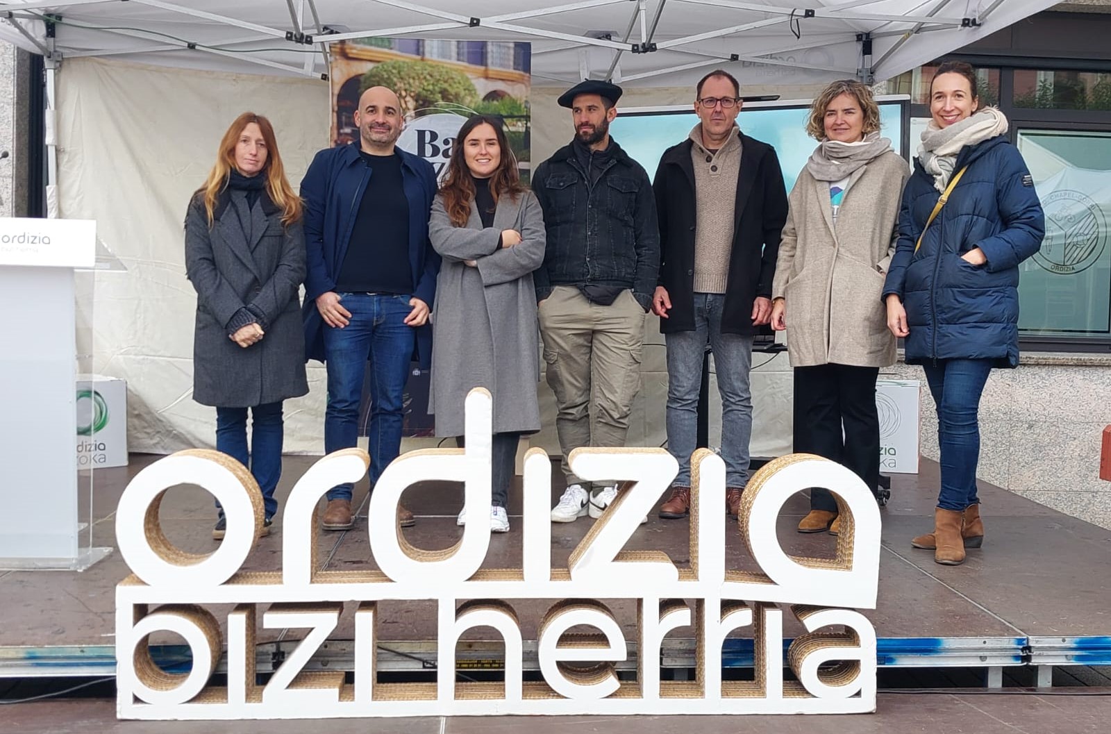 UZTA, nueva herramienta de comunicación entre productores y consumidores de la feria